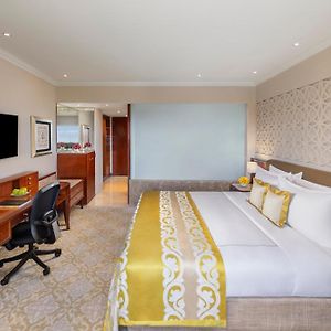 Deluxe Zimmer mit Kingsize-Bett